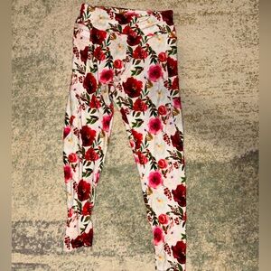 Disney! Wonderland Roses Yoga Pants